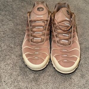 Nike Air Max Plus